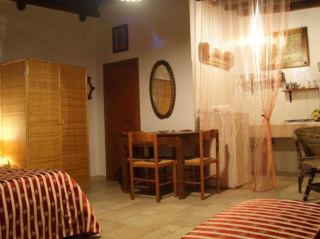 Borgo San Martino Hotel Bra Ngoại thất bức ảnh