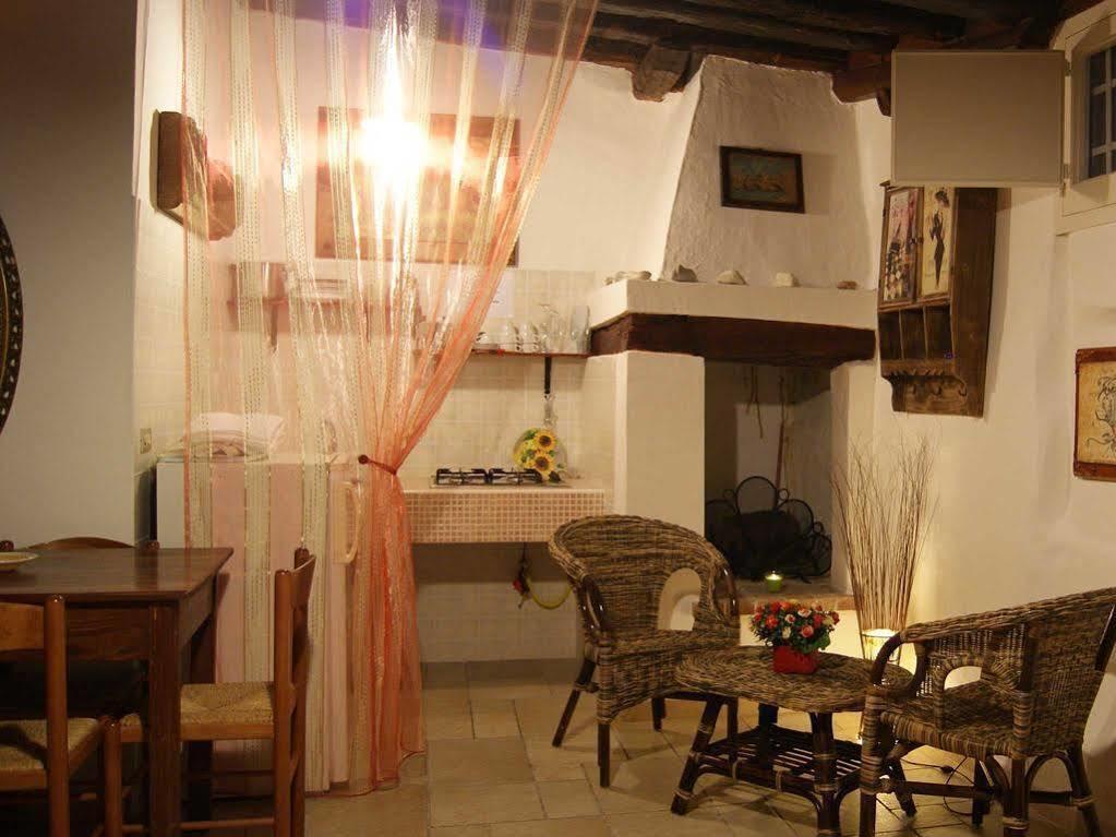 Borgo San Martino Hotel Bra Ngoại thất bức ảnh