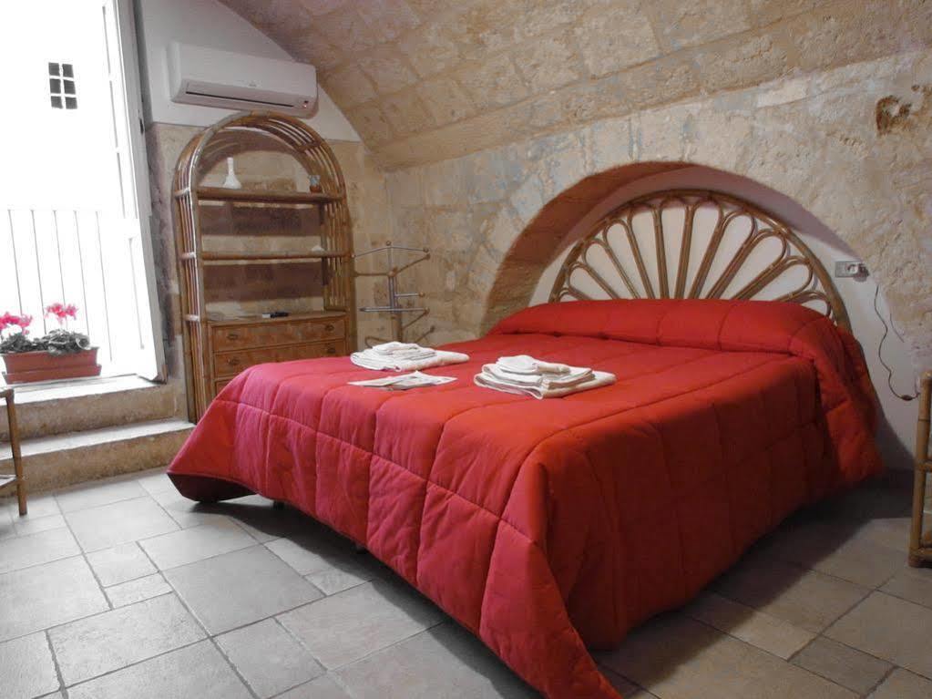 Borgo San Martino Hotel Bra Ngoại thất bức ảnh