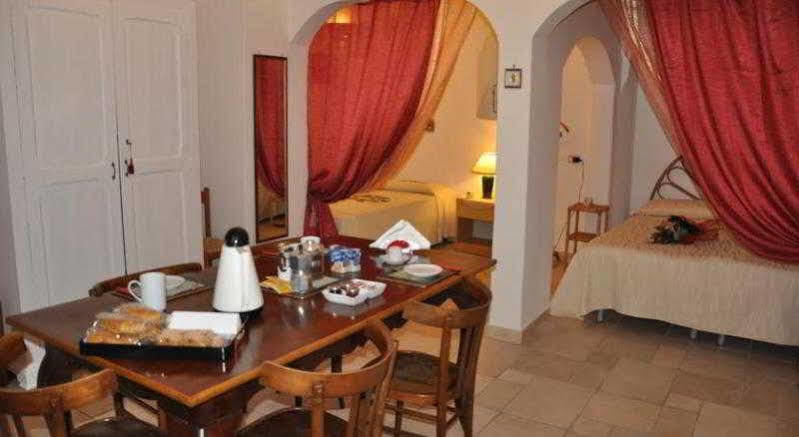 Borgo San Martino Hotel Bra Ngoại thất bức ảnh